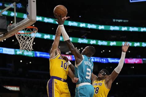 LeBron closes in on 39th birthday with 17 points, 11 assists in Lakers’ 133-112 win over Hornets